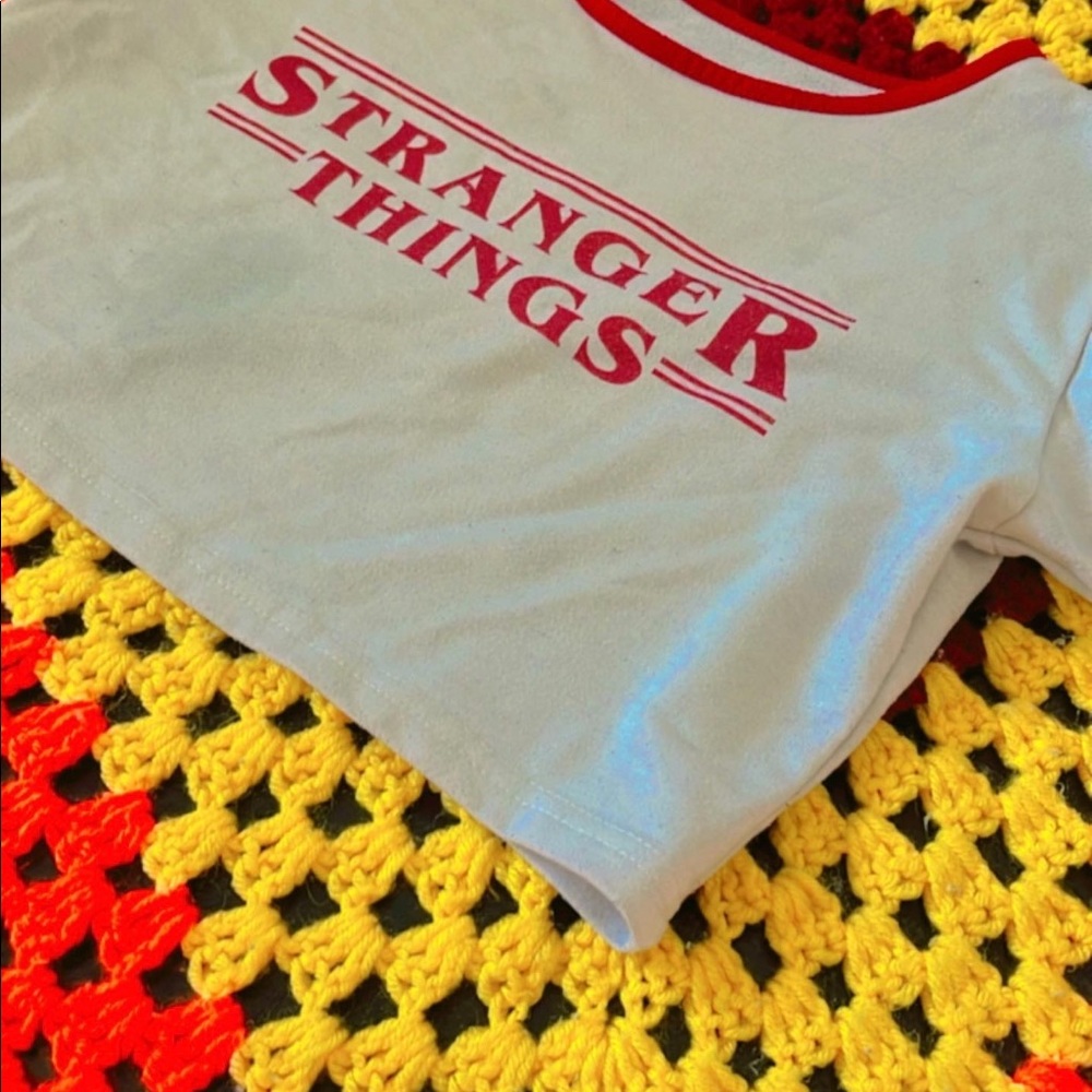 Stranger Things Crop Top - Picture 2 of 4